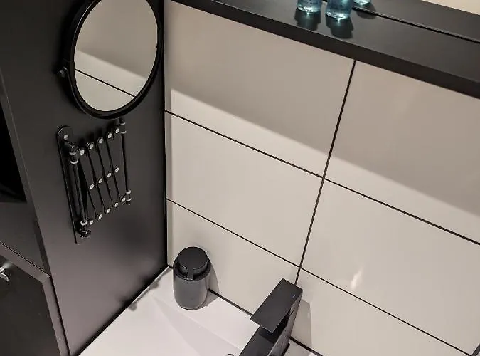 Tinyhouse21 Wasserkuppe * Герсфельд